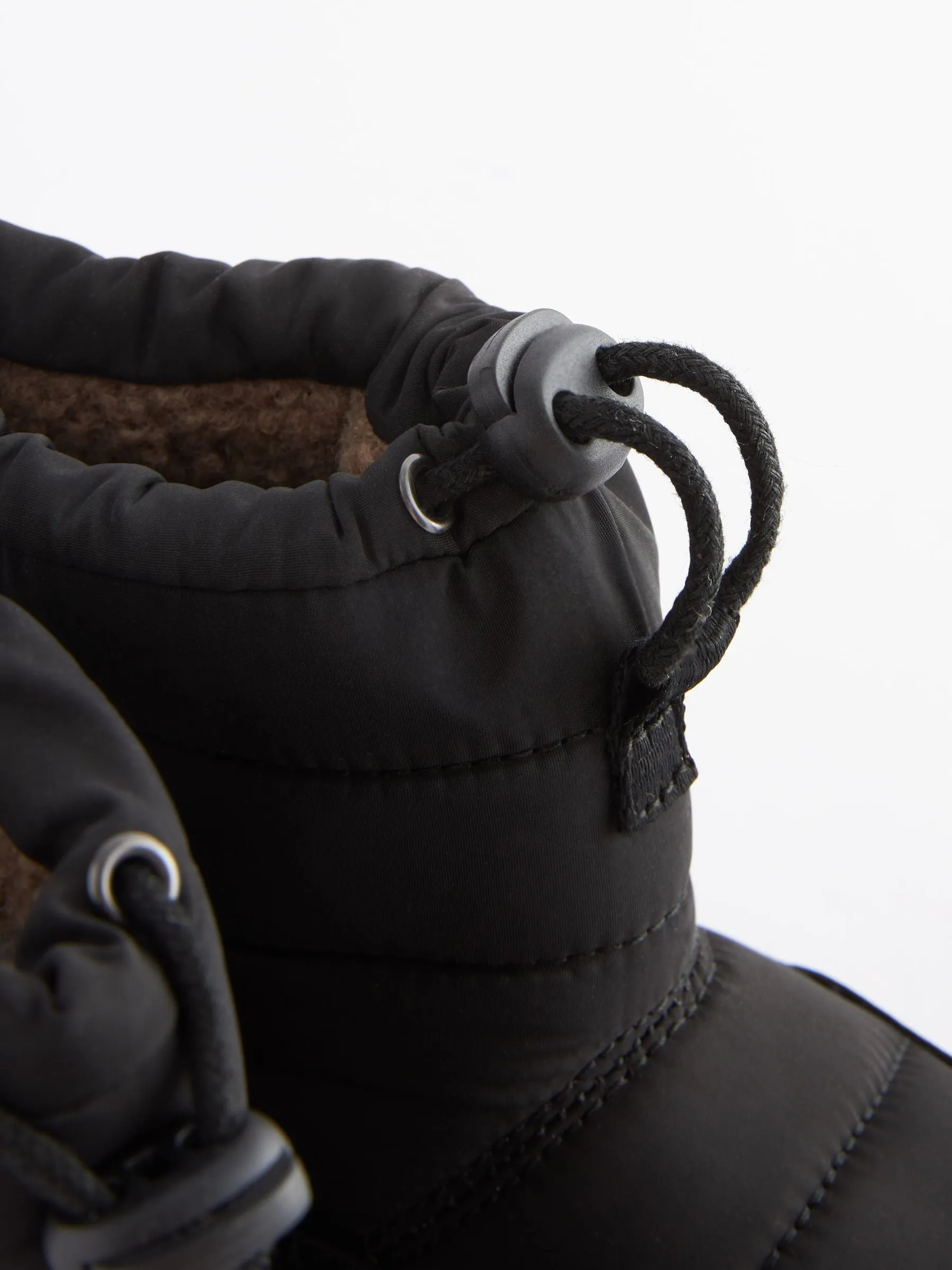 Black Thermal Thinsulate™ Lined Quilted Water Resistant Boots
