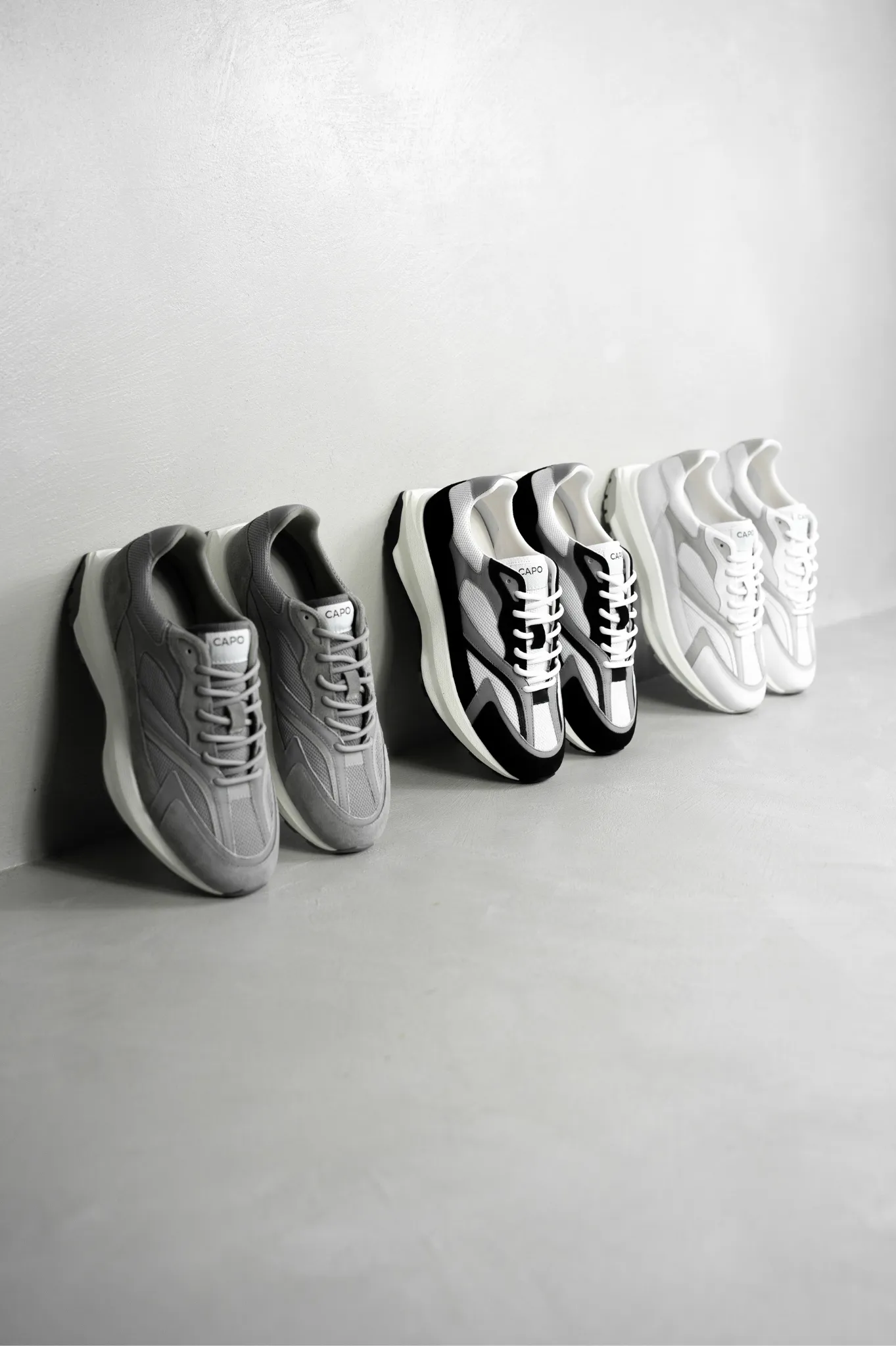 Capo OMNI Trainer - White/Light Grey
