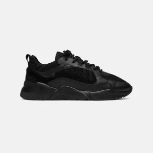 Capo RUNNER Trainer - Triple Black