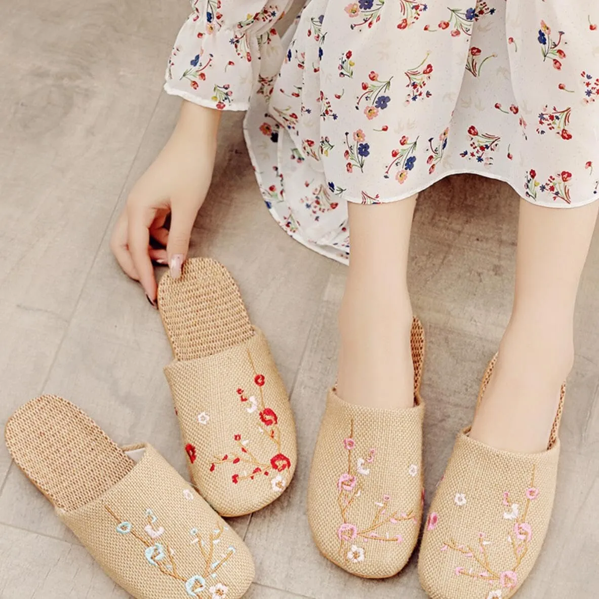 Gaolinci Linen Embroidered Slippers, Breathable Summer Home Slippers, Mens and Womens Sandals