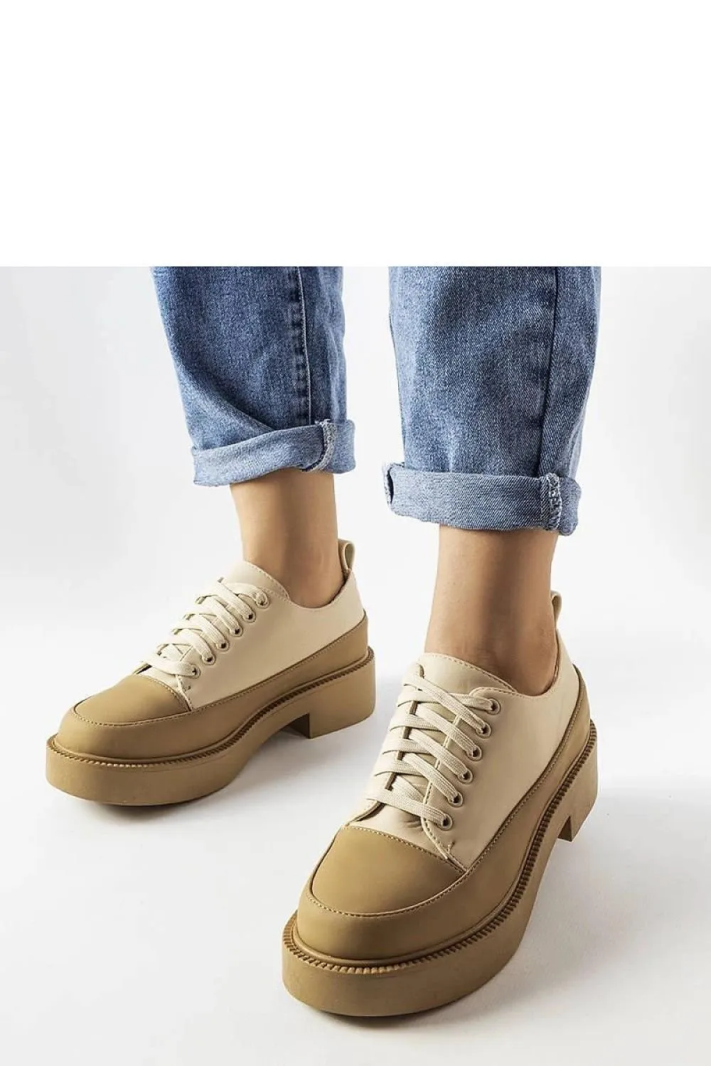 Low Shoes model 207042 Solea