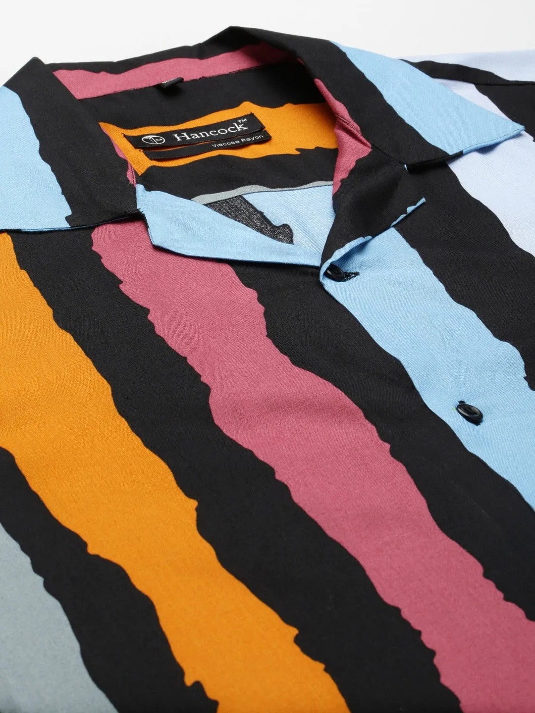 Men Black & Mustard Printed Viscose Rayon Relaxed Fit Casual Resort Shirt