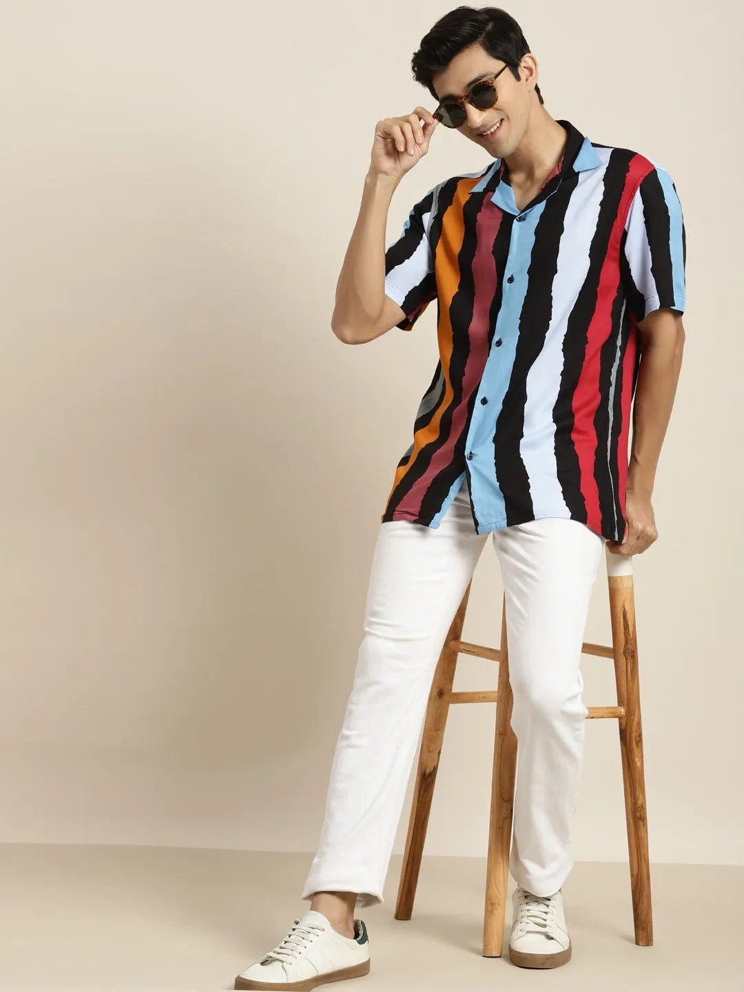 Men Black & Mustard Printed Viscose Rayon Relaxed Fit Casual Resort Shirt