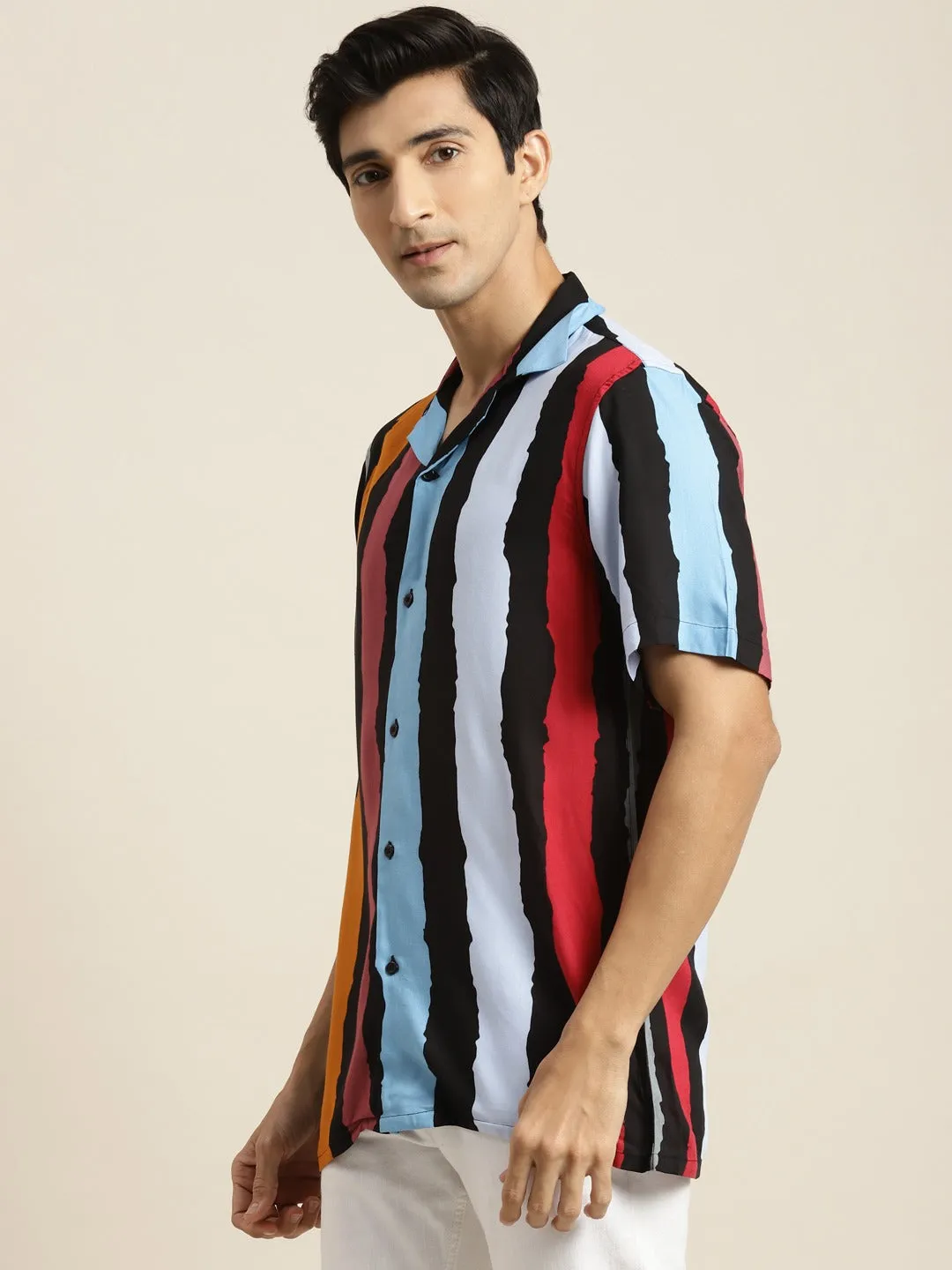Men Black & Mustard Printed Viscose Rayon Relaxed Fit Casual Resort Shirt