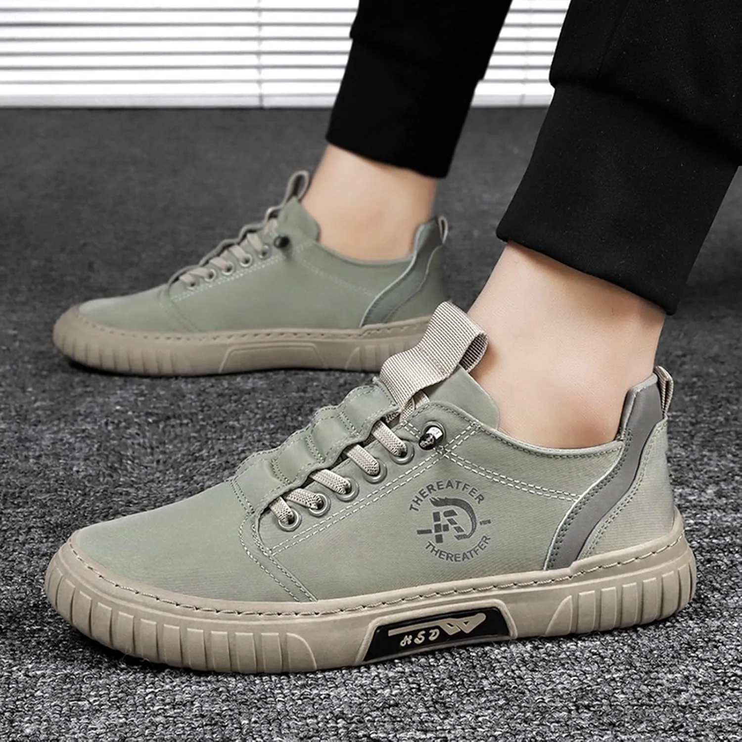 Men Low Top Breathable Casual Walking Shoes Canvas