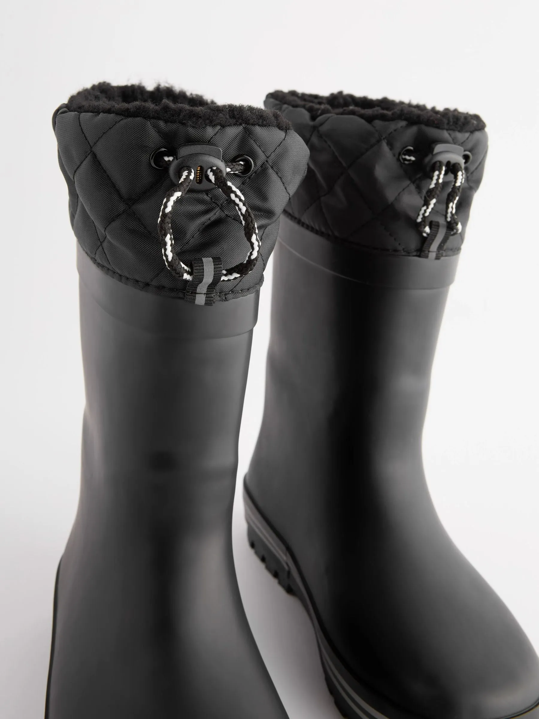 Mono Black Cuff Wellies