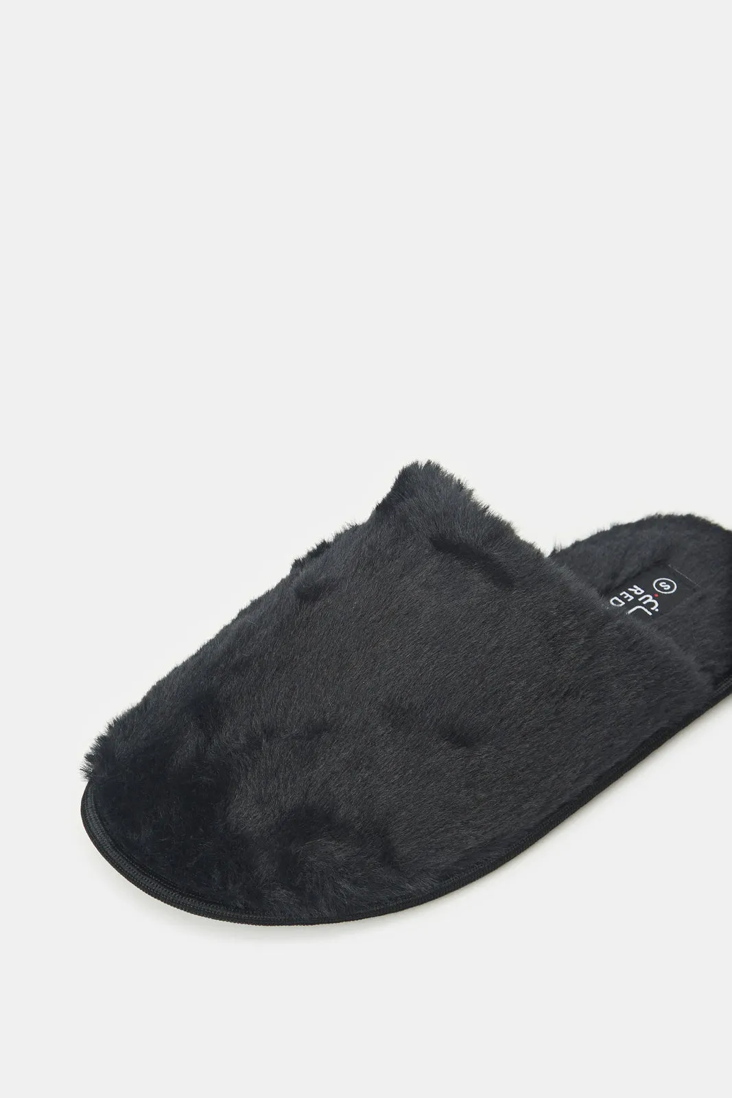 Women Black Closed Toe Classic Slipper