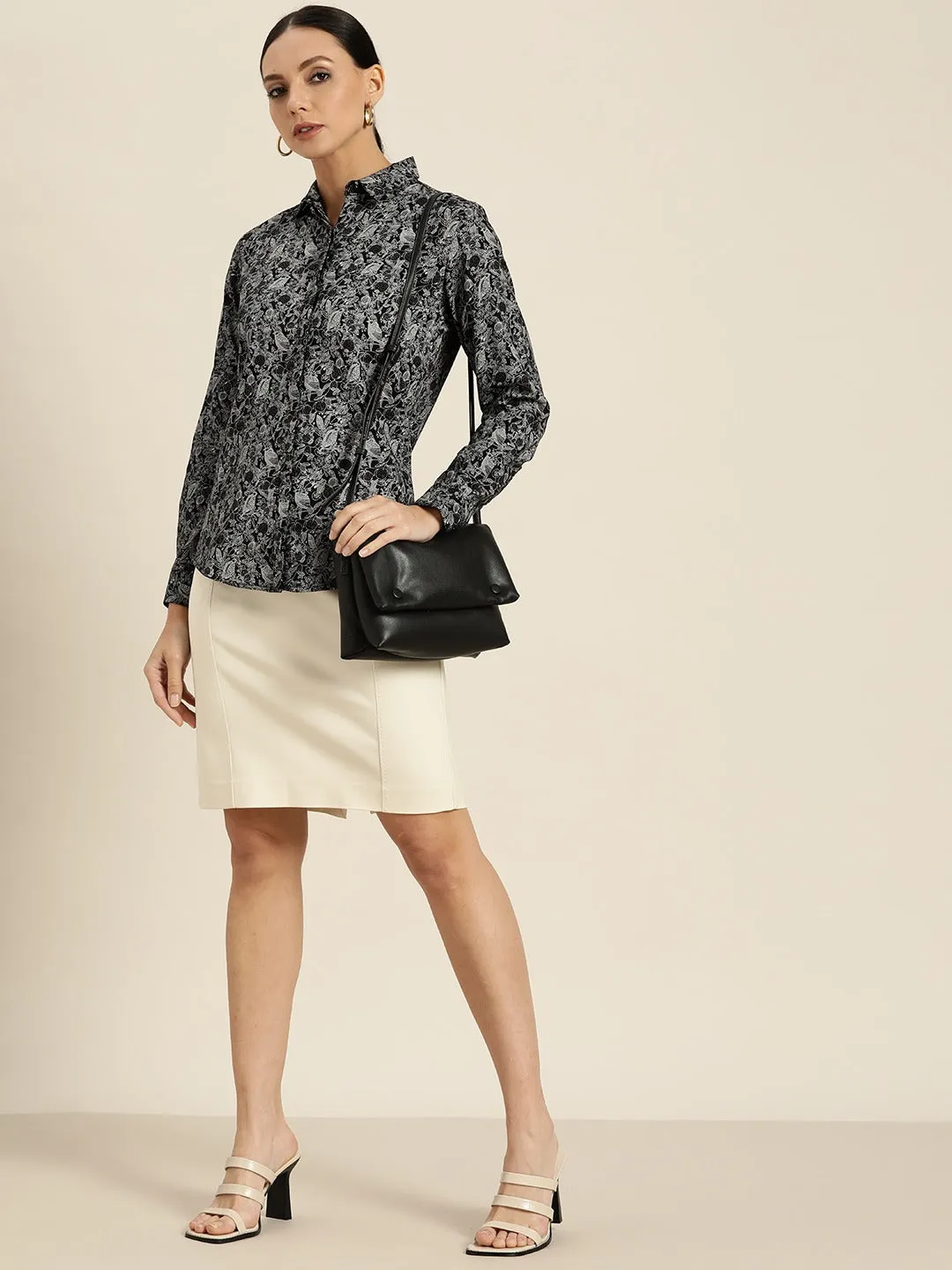 Women Black Prints Pure Cotton Slim Fit Formal Shirt