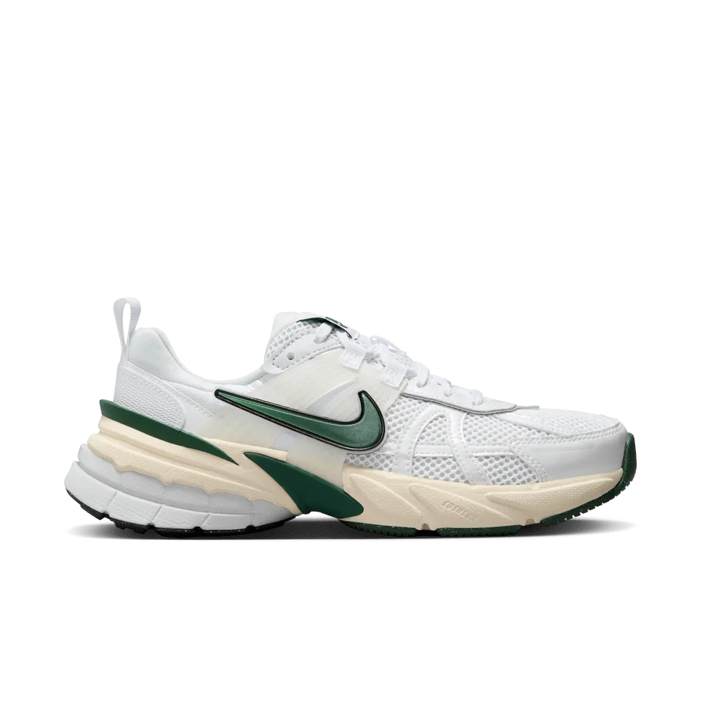 Womens Nike V2K Run WHITE/PLATINUM TINT-PHOTON DUST-FIR